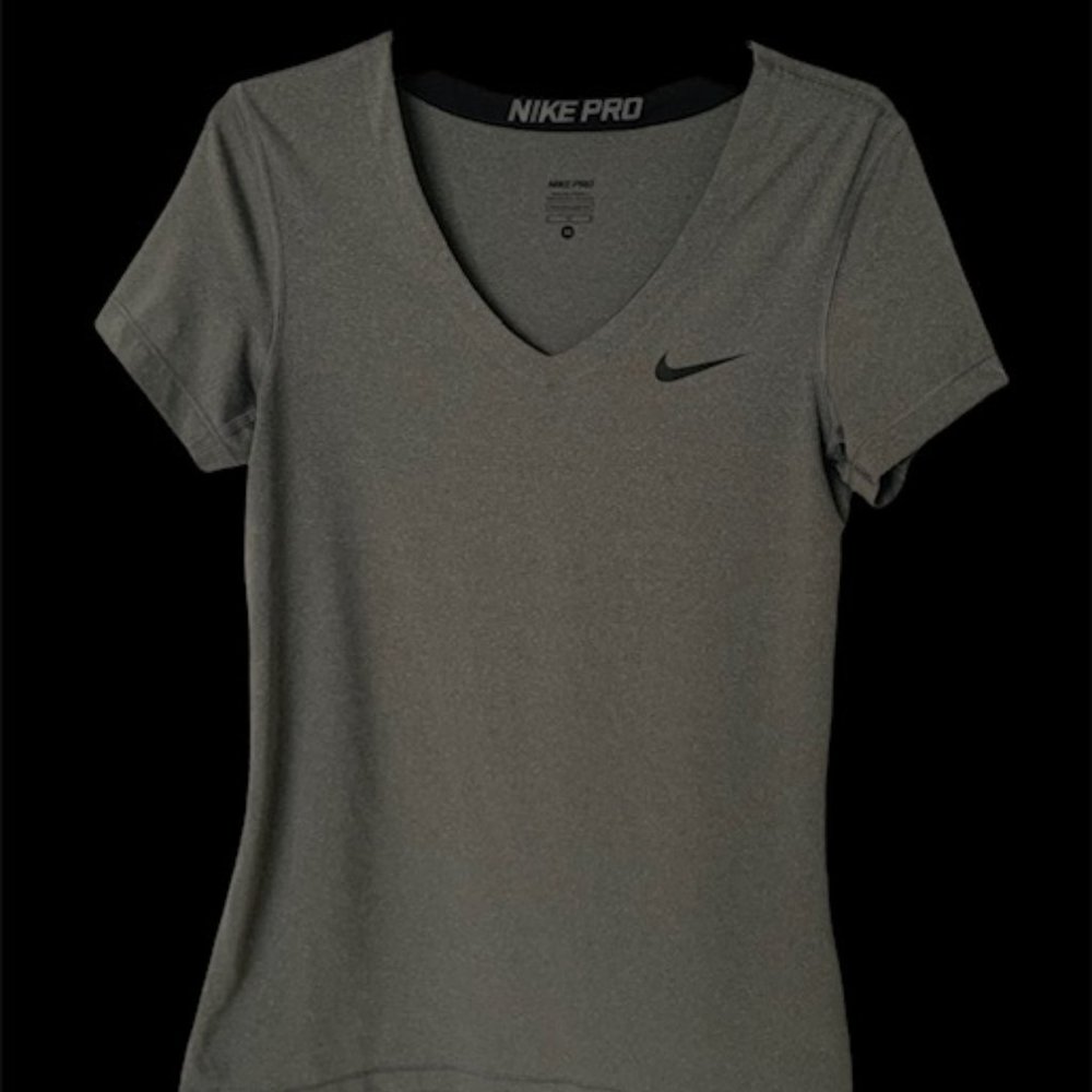 Women's Nike Pro Shirt Size M
